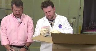 « unboxing » des objets imprimés en 3D dans l'espace sur l'ISS