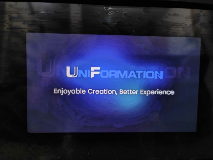 test UniFormation GK3 Ultra ecran de demarrage